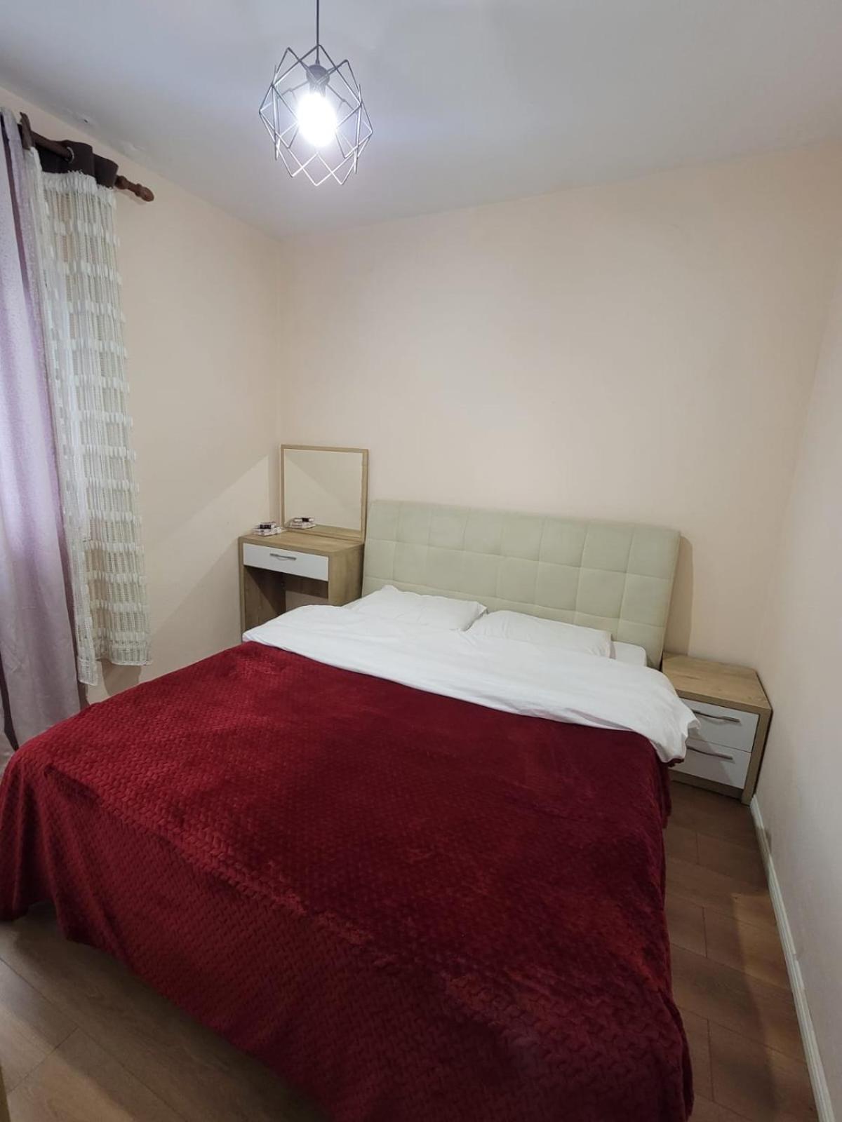 Apartment Ajla Komuna Apartament